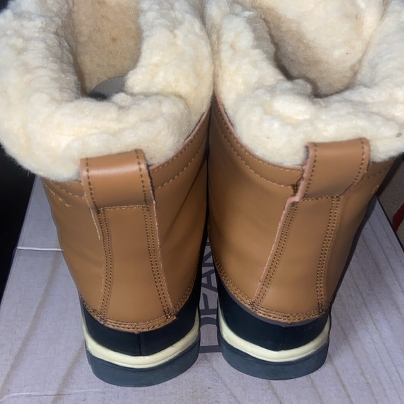 Bearpaw Kelly Snow boot - Picture 3 of 4